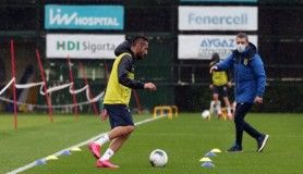 Fenerbahçe'de koronavirüs testleri negatif çıktı