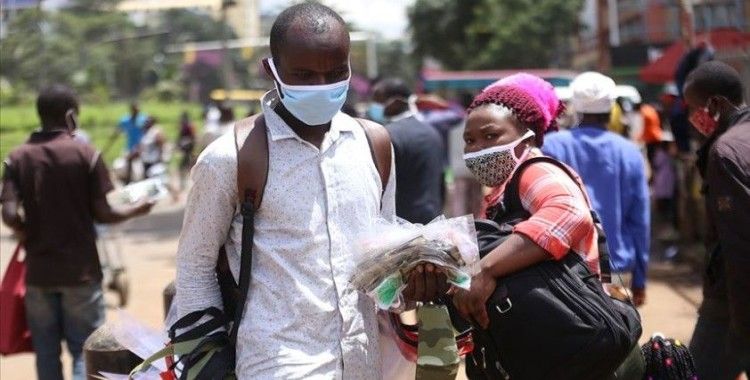 Oxford Üniversitesi Kovid-19 aşısını Afrikalılar üzerinde test etmeyi planlıyor