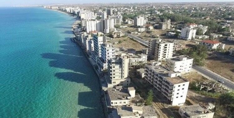 Kıbrıs Rum Kesimi 19 ülkeden turistlere karantinayı kaldırıyor