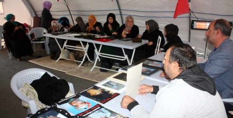 HDP önündeki ailelerin evlat nöbeti 269'uncu gününde