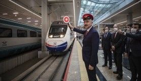 Kovid-19 nedeniyle durdurulan tren seferleri yeniden başladı