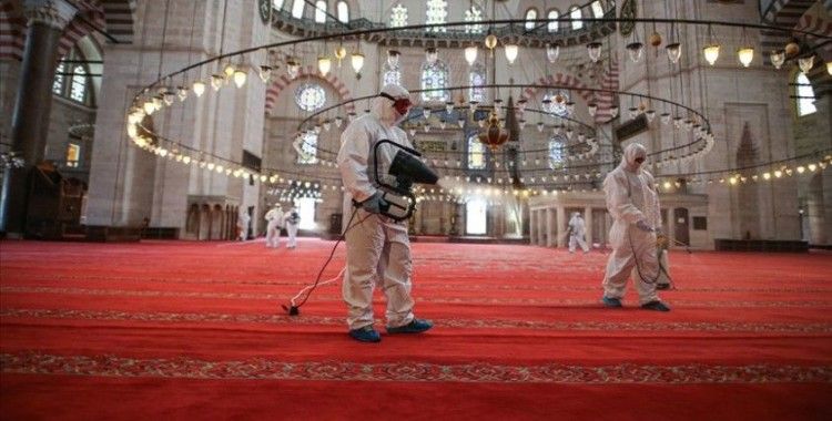 İstanbul'un camilerindeki mahzunluk yarın yerini sevince bırakacak