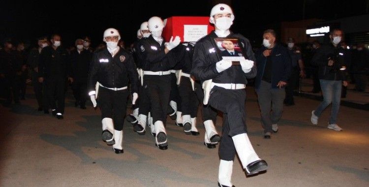 Şehit polis Atakan Arslan'ın cenazesi Samsun'da