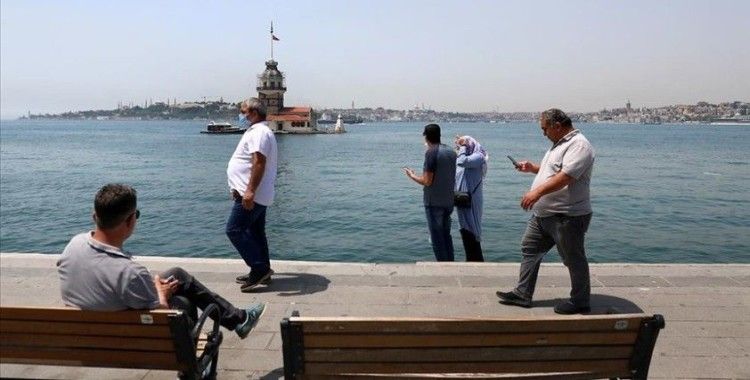 Koronavirüs Bilim Kurulu üyesinden 'normalleşme süreci' uyarısı