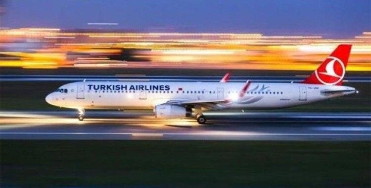 Türk Hava Yolları, ABD'ye tarifeli uçuş başlattı