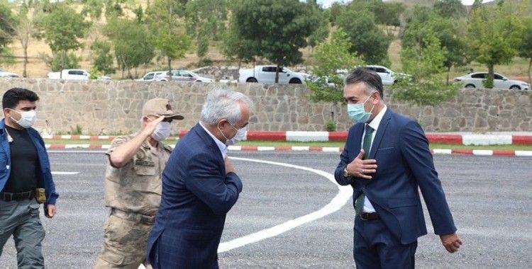 İçişleri Bakan Yardımcısı ve Jandarma Genel Komutanı Bitlis'i ziyaret etti