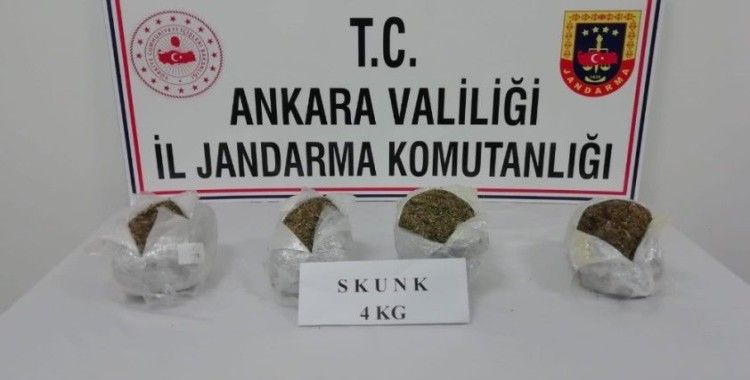 Ankara'da jandarma 44 kilo skunk maddesi ele geçirdi