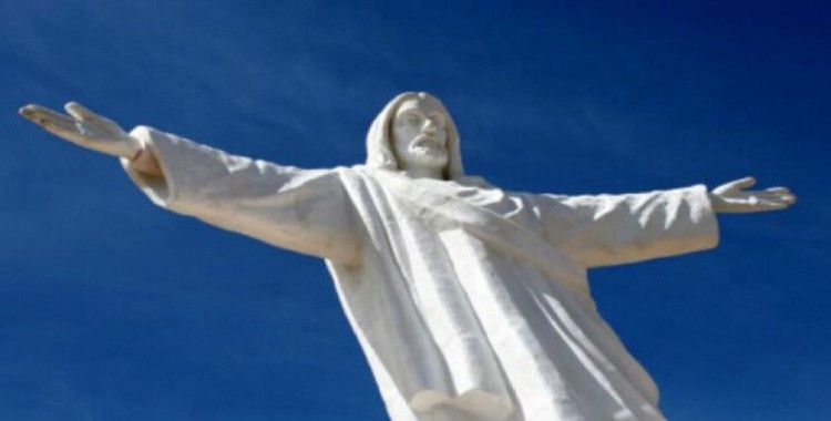 ABD'deki anıt yıkma eylemlerinde yeni hedef İsa peygamber ile Meryem Ana'nın 'ırkçı' heykelleri