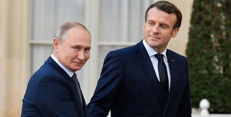 Putin ve Macron Libya'yı görüşecek