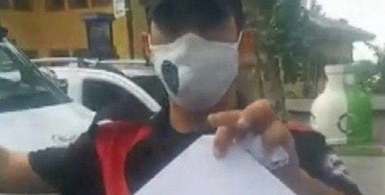 Polis ile vatandaşın canlı yayında 14 dakikalık maske tartışması