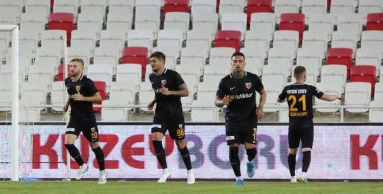 Sivasspor 3 puanı kaptırdı