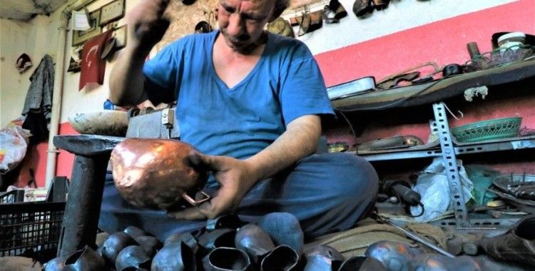 Dedelerinin esir düşüp çancılığı öğrendiği Yunanistan’a şimdi çan ihraç ediyorlar
