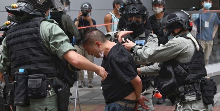 Hong Kong'da Ulusal Güvenlik Yasası kabul edildi, sokaklar karıştı