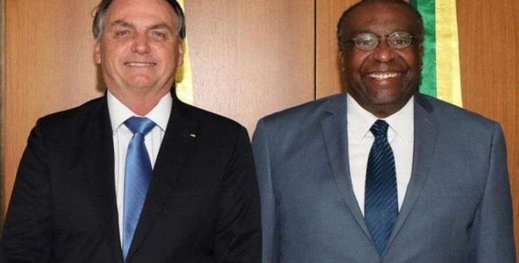 Brezilya Eğitim Bakanı öz geçmişinde yalan beyanda bulunduğu ortaya çıkınca istifa etti
