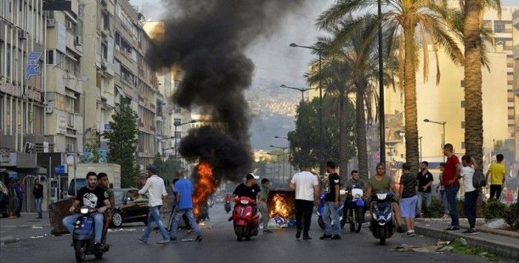 Lübnan'da ekonomik kriz protestoları devam ediyor