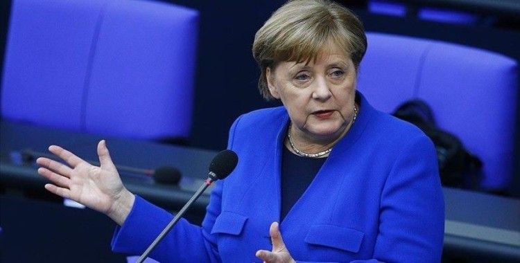 Almanya Başbakanı Merkel: Avrupa'nın tarihinin en zor durumunda olduğunu biliyoruz