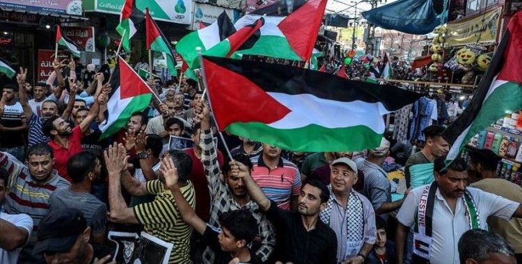Filistinli gruplar Gazze'de İsrail'in 'İlhak' planına karşı yürüdü