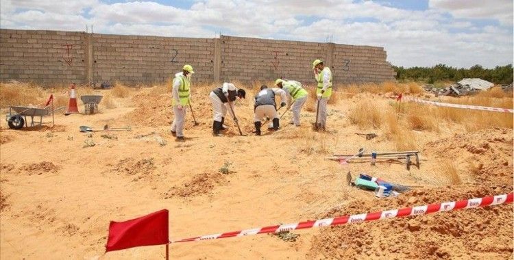 Libya'da Hafter'den kurtarılan Terhune'deki toplu mezarlardan 6 ceset daha çıkarıldı