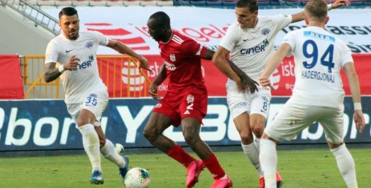 Süper Lig: Kasımpaşa: 0 - Sivasspor: 0 (Maç sonucu)
