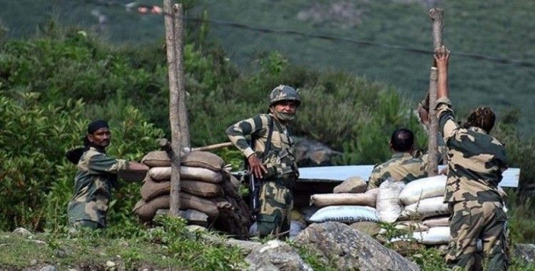 Çin ve Hindistan sınırdaki askerlerini geri çekiyor