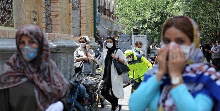 İran'da son 24 saatte 200 kişi koronavirüs nedeniyle yaşamını yitirdi