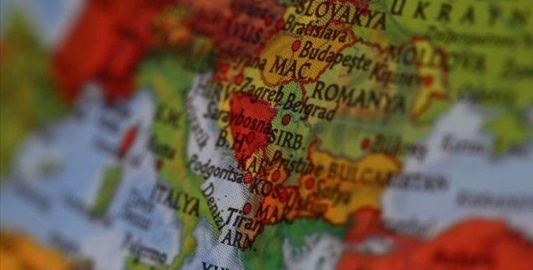AB, Kosova ve Sırbistan'ı Brüksel'de buluşturacak