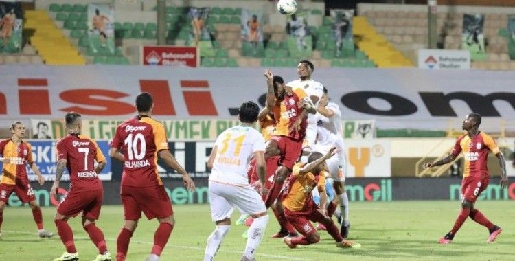 Süper Lig: Aytemiz Alanyaspor: 4 - Galatasaray: 1