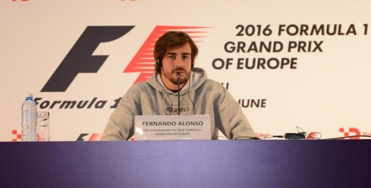 Fernando Alonso, Formula 1'e geri döndü
