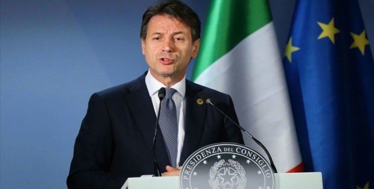 İtalya'da 'tüm reformların anası' yürürlüğe giriyor