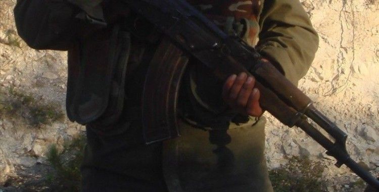 YPG/PKK Haseke'de 400 genci zorla silah altına aldı