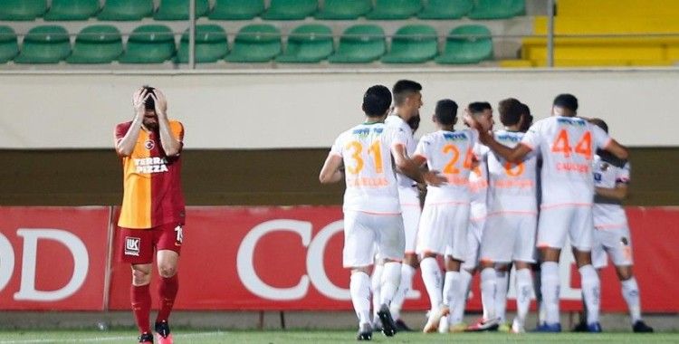 Galatasaray'ın ilk 2'ye girme şansı kalmadı