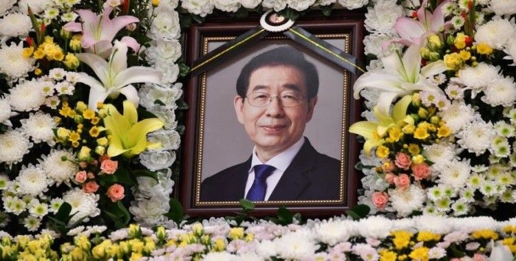 Ölü bulunan Seul Belediye Başkanı Park Won-Soon’un özür notu 