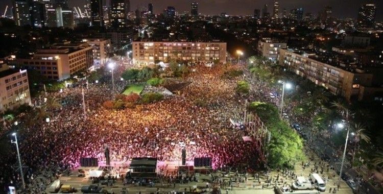 Tel Aviv'de Netanyahu hükümeti karşıtı protesto düzenlendi
