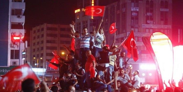 Dünya darbe girişimine karşı Türkiye'nin yanında oldu