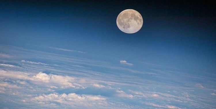 Ay'ın sanılandan 85 milyon daha genç olduğu ortaya çıktı