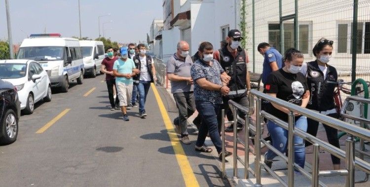 Adana'da pos tefecilerine operasyon: 25 gözaltı