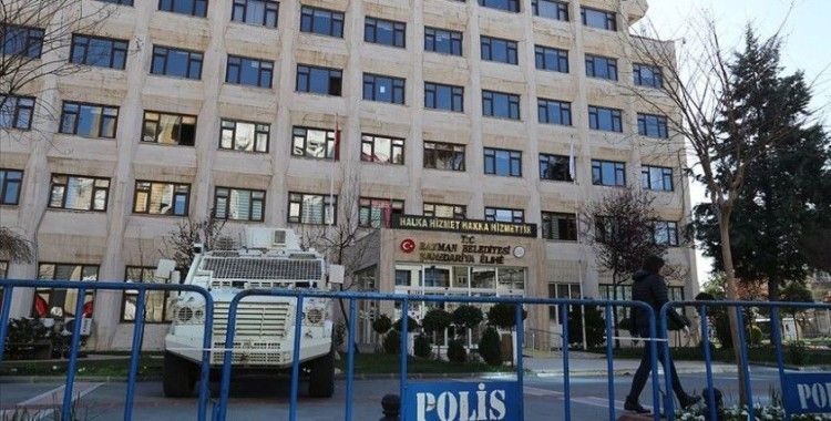 Belediyeyi PKK'nın sözde anayasası olan 'KCK sözleşmesi'ne göre yönetmekle suçlanıyor