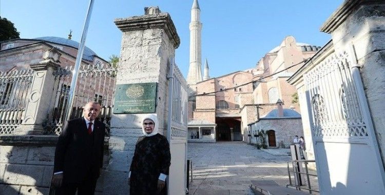 Emine Erdoğan'dan Ayasofya-i Kebir Cami-i Şerifi paylaşımı
