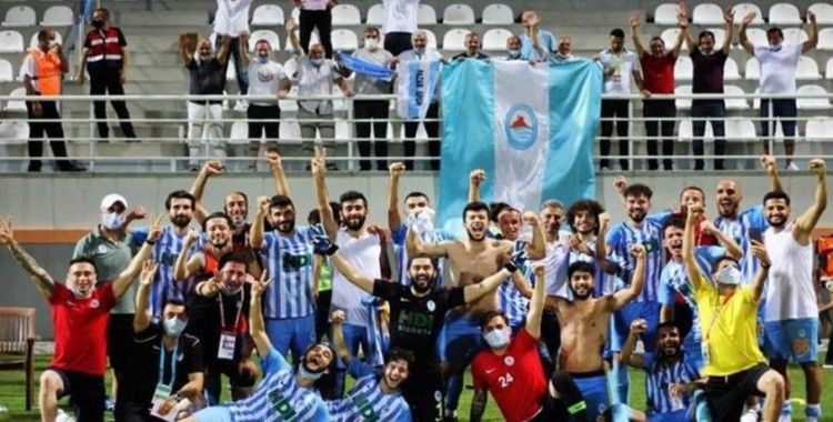 Bakan Kasapoğlu'ndan TFF 2. Lig'e yükselen kulüplere tebrik