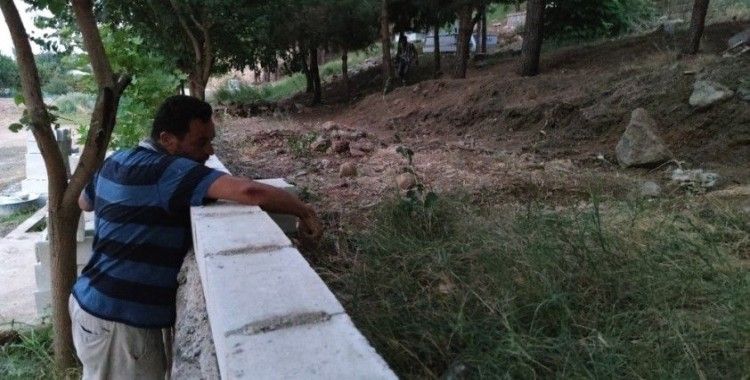 Gaziantep'te mezarlıkta bomba paniği