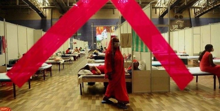 Dünya genelinde Kovid-19 tespit edilen kişi sayısı 18 milyon 476 bini geçti