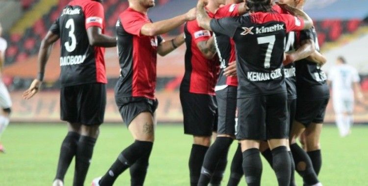 Gaziantep FK, harcama limitinde şampiyon takımlarla yarışıyor