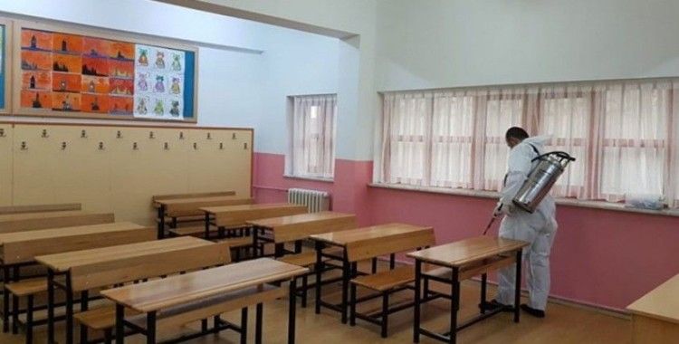 Bilim Kurulu üyesi Yamanel: Bayram sonrası vaka sayıları artarsa okulların açılmasıyla ilgili yeni kararlar alınabilir