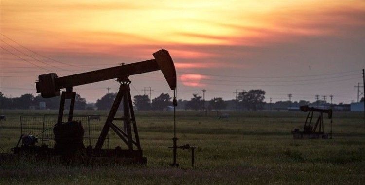 Brent petrolün varili 45,47 dolar