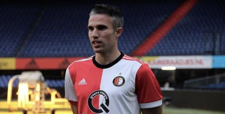 Robin van Persie Feyenoord'da yardımcı antrenör oldu