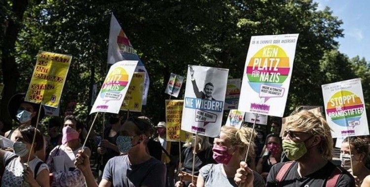 Almanya'da halkın yüzde 91'i korona protestolarına karşı