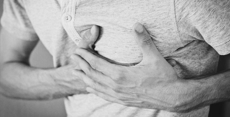 Uzmanından kalp damar hastalarına sıcak havayla 'başa çıkma' önerileri