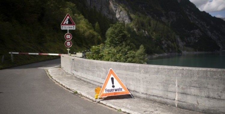 İsviçre'de kanyonda 3 İspanyol turist ölü bulundu