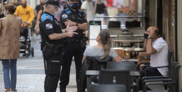 Almanya, İspanya'yı riskli bölge ilan etti