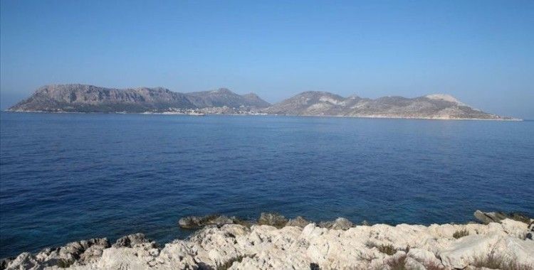 Uzmanlara göre Yunanistan'ın adaları silahlandırmasının hiçbir hukuki gerekçesi yok